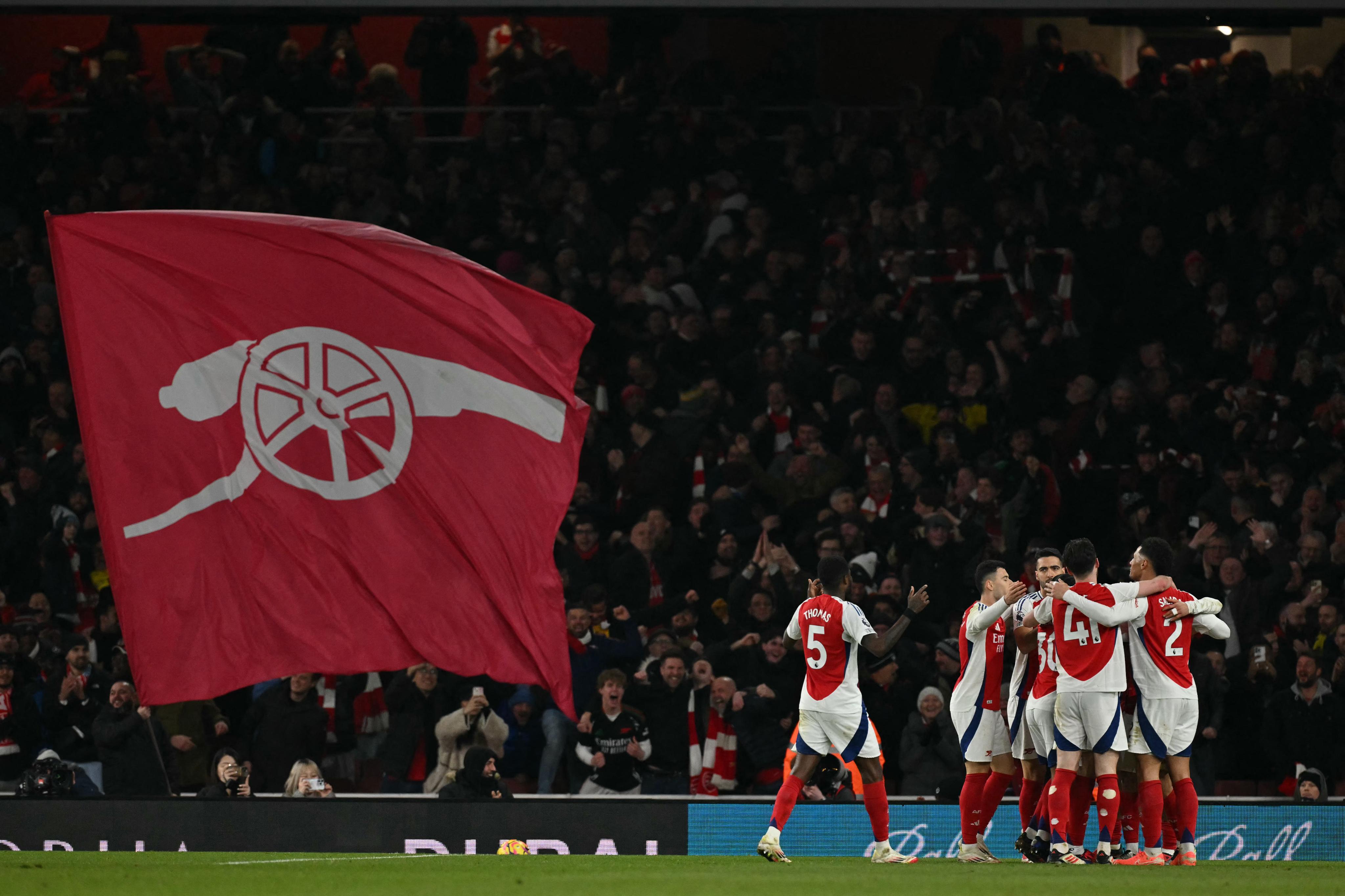 Los jugadores del Arsenal celebran un gol ante el Manchester CIty (Foto: AFC).