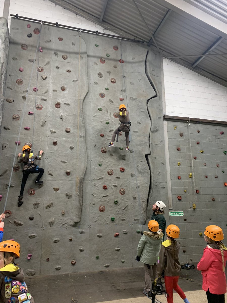 3rd Burgess Hill Brownies tweet media