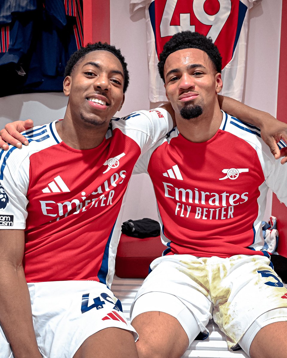 thomasroste's tweet image. Crushed by the kids 💥