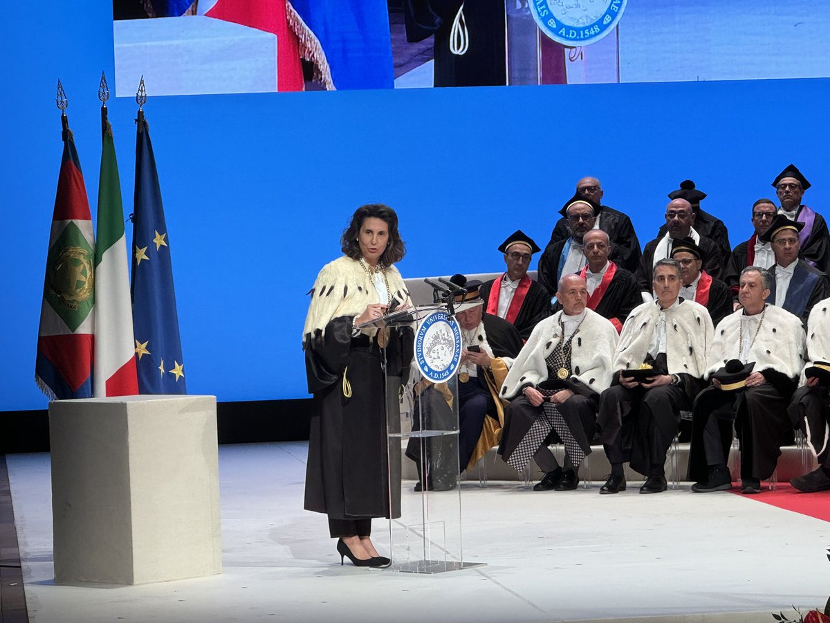 vincenzo ficarra (@ficarravincenzo) on Twitter photo . <a href="/unimessina/">Università degli Studi di Messina</a> al centro del mediterraneo. Il Presidente nostro dottore honoris causa. Una giornata d’orgoglio per la nostra Università . <a href="/unimessina/">Università degli Studi di Messina</a> al centro del mediterraneo. Il Presidente nostro dottore honoris causa. Una giornata d’orgoglio per la nostra Università
