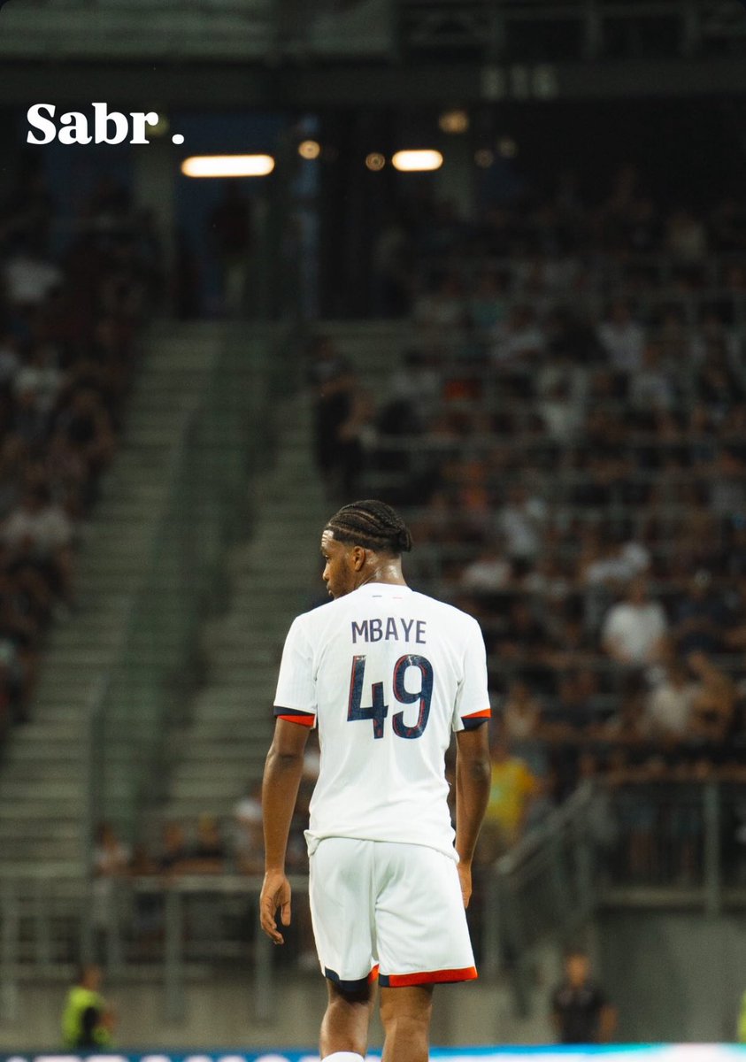 Sabr (patience) indeed Ibrahim. Your time will come. The natural talent is there, and the wisdom and management is there. With Lucho in your corner, it's only a matter of time!🔴🔵💎

📸Ibrahim Mbaye IG