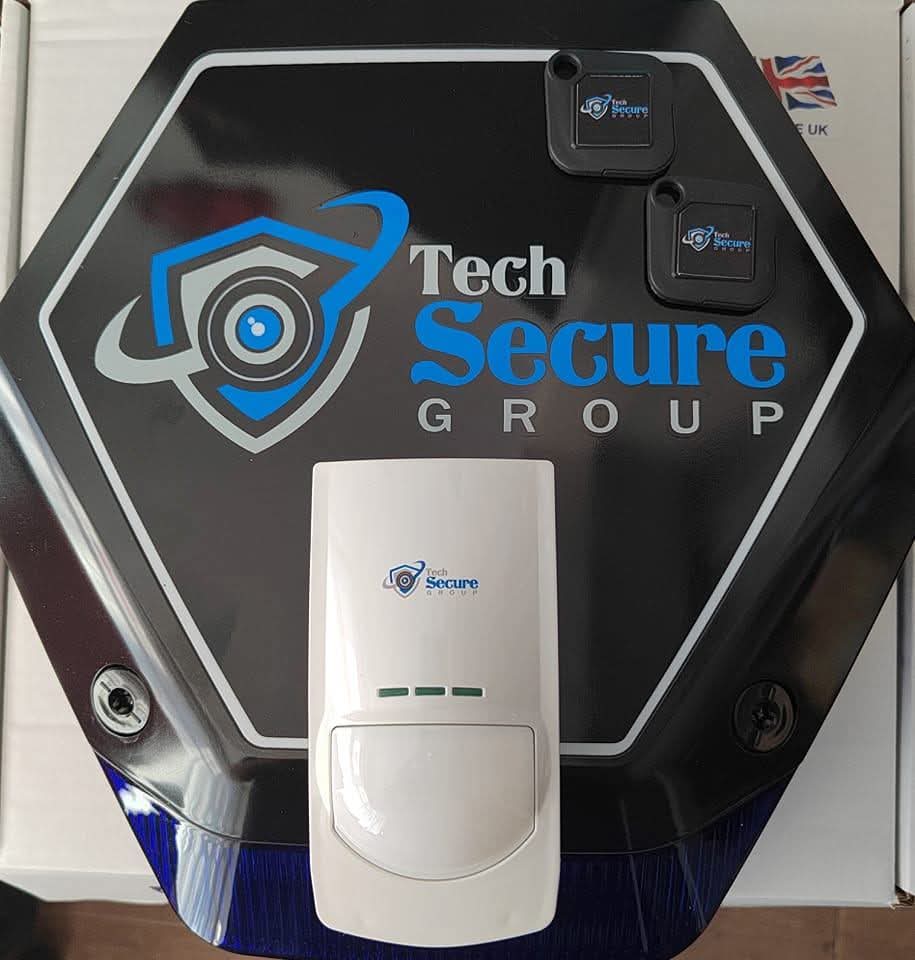 TechSecureGrou's tweet image. "Say goodbye to worrying about your home's security! Our new smart burglar alarm system with a user-friendly app is here to keep you safe and give you peace of mind. #homesecurity #smarttechnolog 🚨 #secu