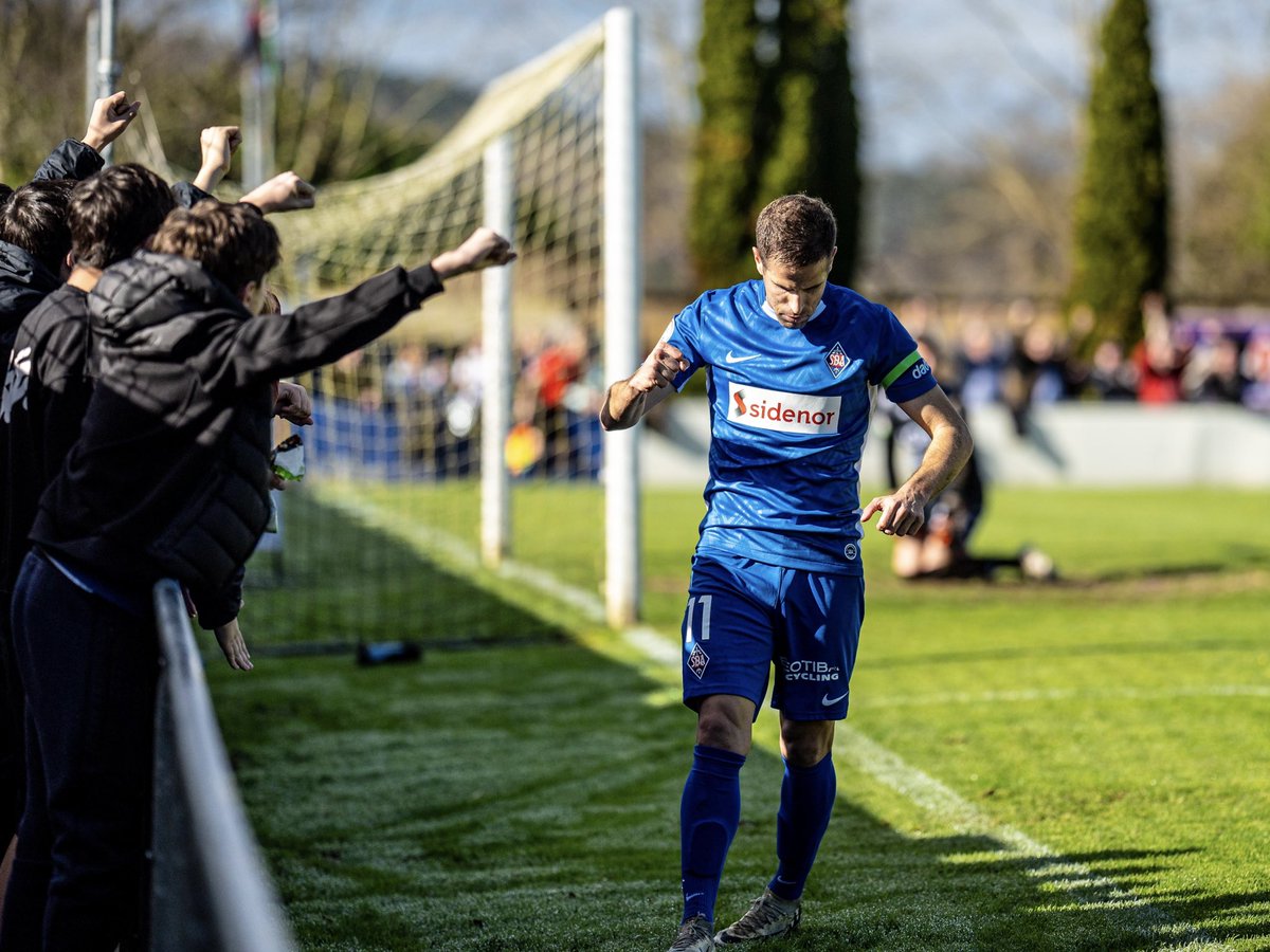 🍬 ¡Vaya caramelos has repartido hoy, Pablo Hervías!

#aupaAZULES