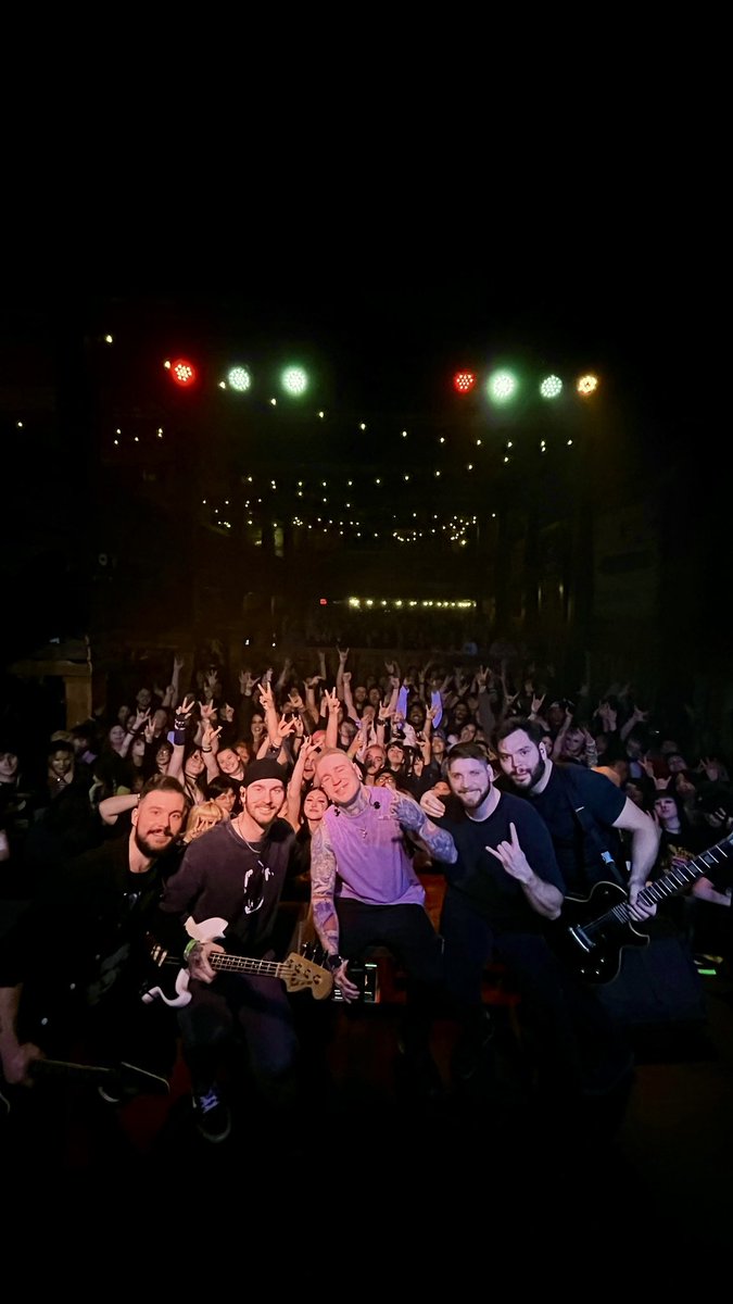everrest_band's tweet image. Thank you Austin, for such an incredible first show of the year! We couldn’t be more grateful to everyone who showed up early &amp;amp; caught our set. Here’s to more of this for 2025! 🤍🎉

📷: Heather Arme