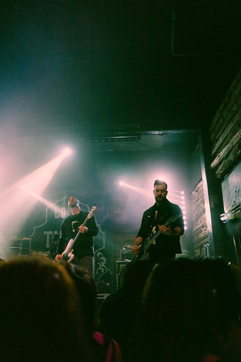 everrest_band's tweet image. Thank you Austin, for such an incredible first show of the year! We couldn’t be more grateful to everyone who showed up early &amp;amp; caught our set. Here’s to more of this for 2025! 🤍🎉

📷: Heather Arme