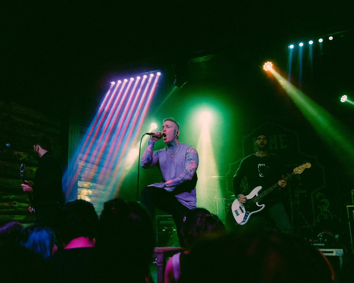 everrest_band's tweet image. Thank you Austin, for such an incredible first show of the year! We couldn’t be more grateful to everyone who showed up early &amp;amp; caught our set. Here’s to more of this for 2025! 🤍🎉

📷: Heather Arme