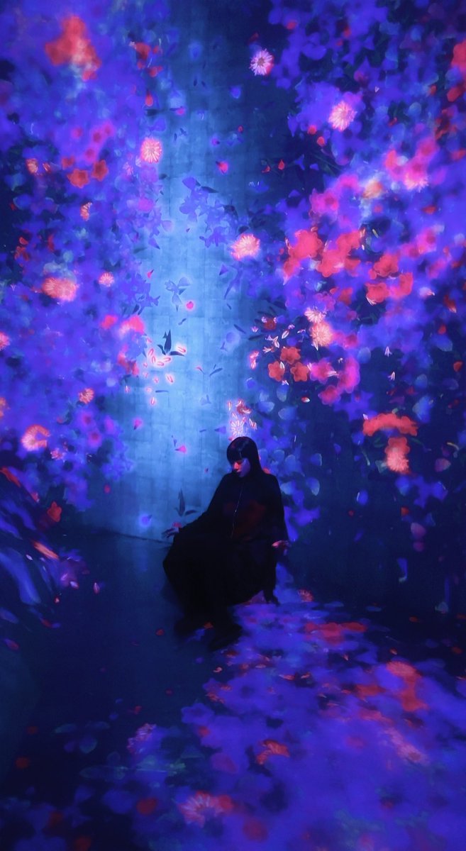 ginneko1123's tweet image. teamLab Borderless
Azabudai Hills
@tL_Borderless 

森ビルと
チームラボによる
 
「地図のないミュージアム」

来場者は
境界のないアートに
身体ごと没入し

 「境界のない
１つの世界の中で
さまよい･探索し･発見する」
 #teamLabBorderless