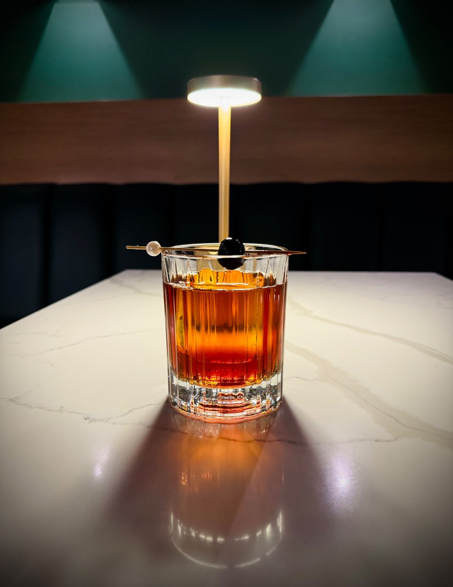 KerryBilicki's tweet image. Here it is! My updated Old Fashioned list for 2025
New for 2025
I have added prices where I could. AEB and AER indicate these are prices for Angel’s Envy bourbon and Angel’s Envy rye respectively. Please note these prices are subject to change.
🍒As requested I have indicated my…