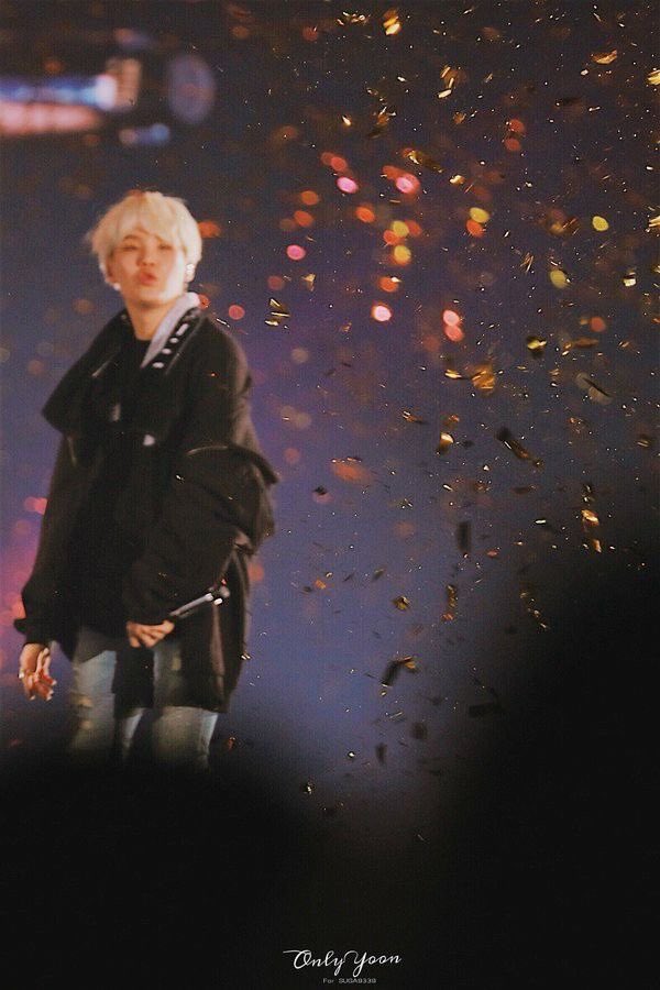 yoongi pics (@yoongisarchive) on Twitter photo 