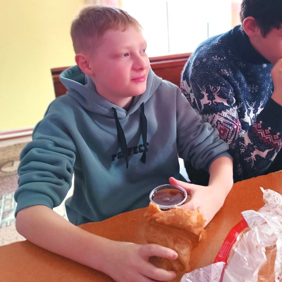 Summitmissions's tweet image. #PracticalHelp. #SpiritualHope. Eternal Impact. This is how our National Partners serve their communities in #EasternEurope. " I am very grateful that complete strangers help financially so we can eat and exercise at the program daily," says Kolya. buff.ly/40sOB03
