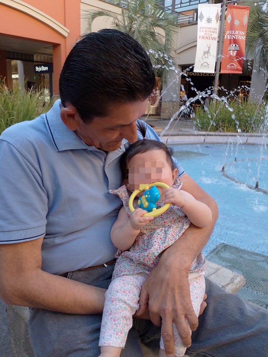 Hola. Hago esta denuncia publica bajo mí responsabilidad . Otra vez no sabemos del paradero de mí nieta Renata, una niña de 7 meses y medio, ya que la madre incumple el régimen de visitas ni informa donde se encuentran.
La primera vez fueron 66 días sin saber nada de la beba 👉