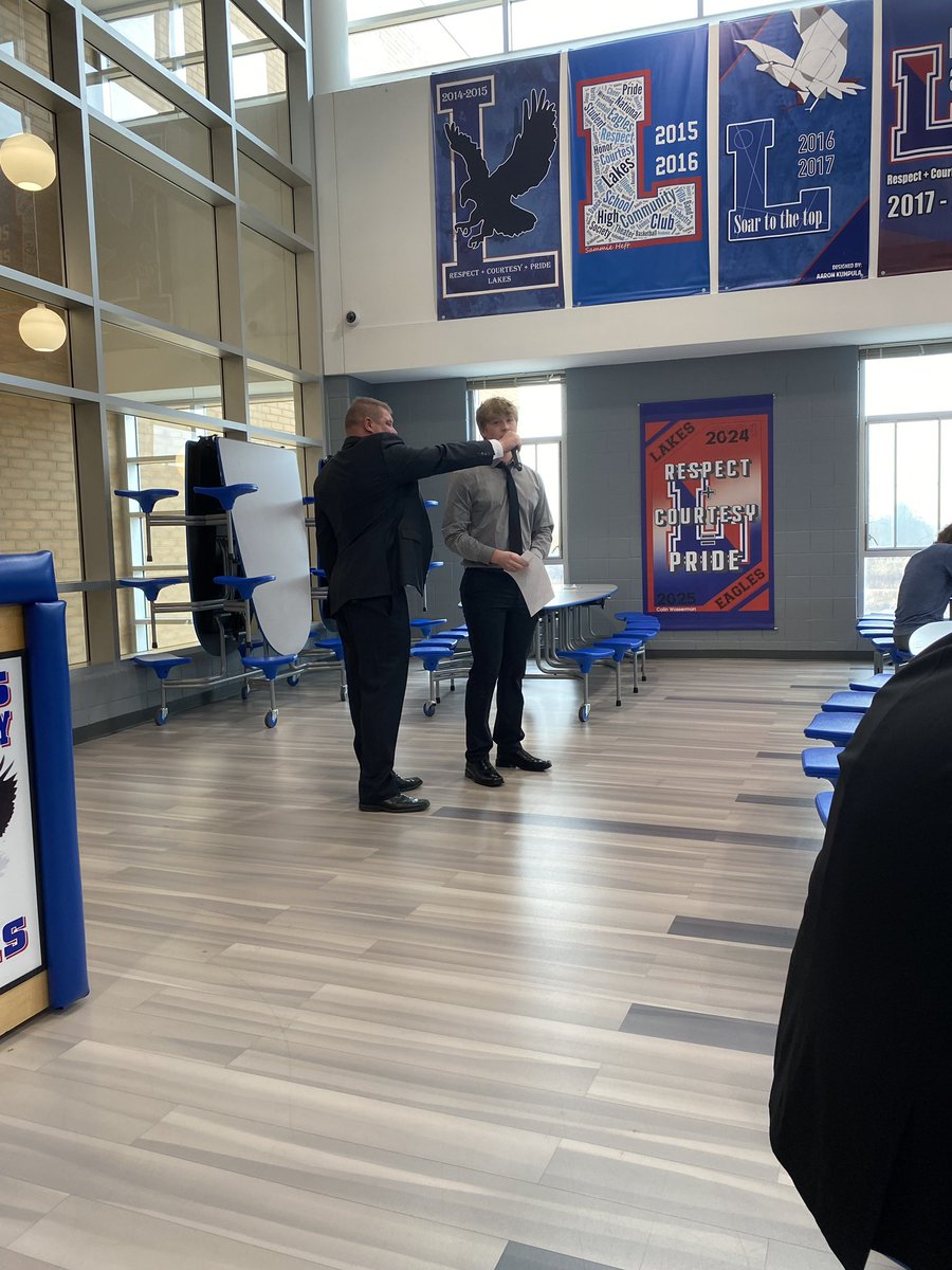 LakesFootball1's tweet image. More draft pics…