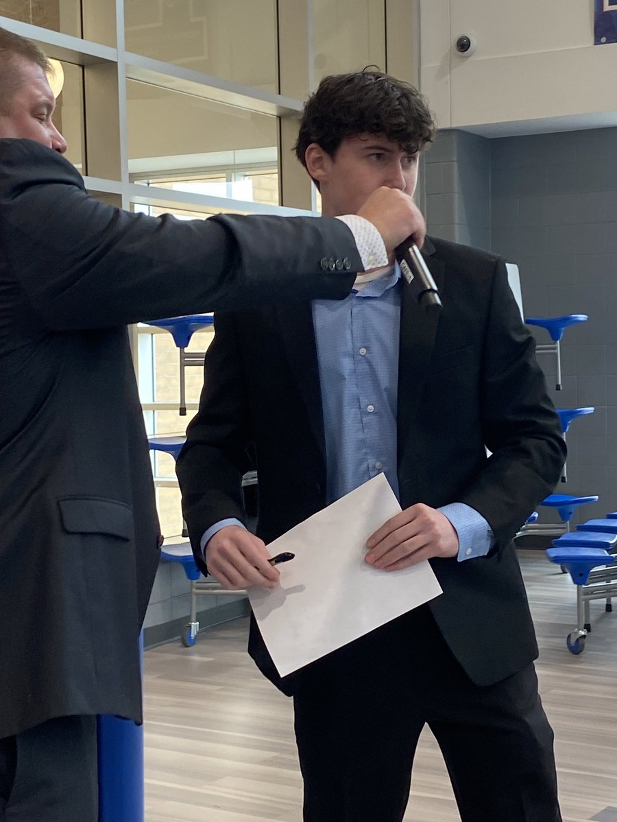 LakesFootball1's tweet image. 2025 off season draft…Brett Beerbower selected with the number 1 pick.