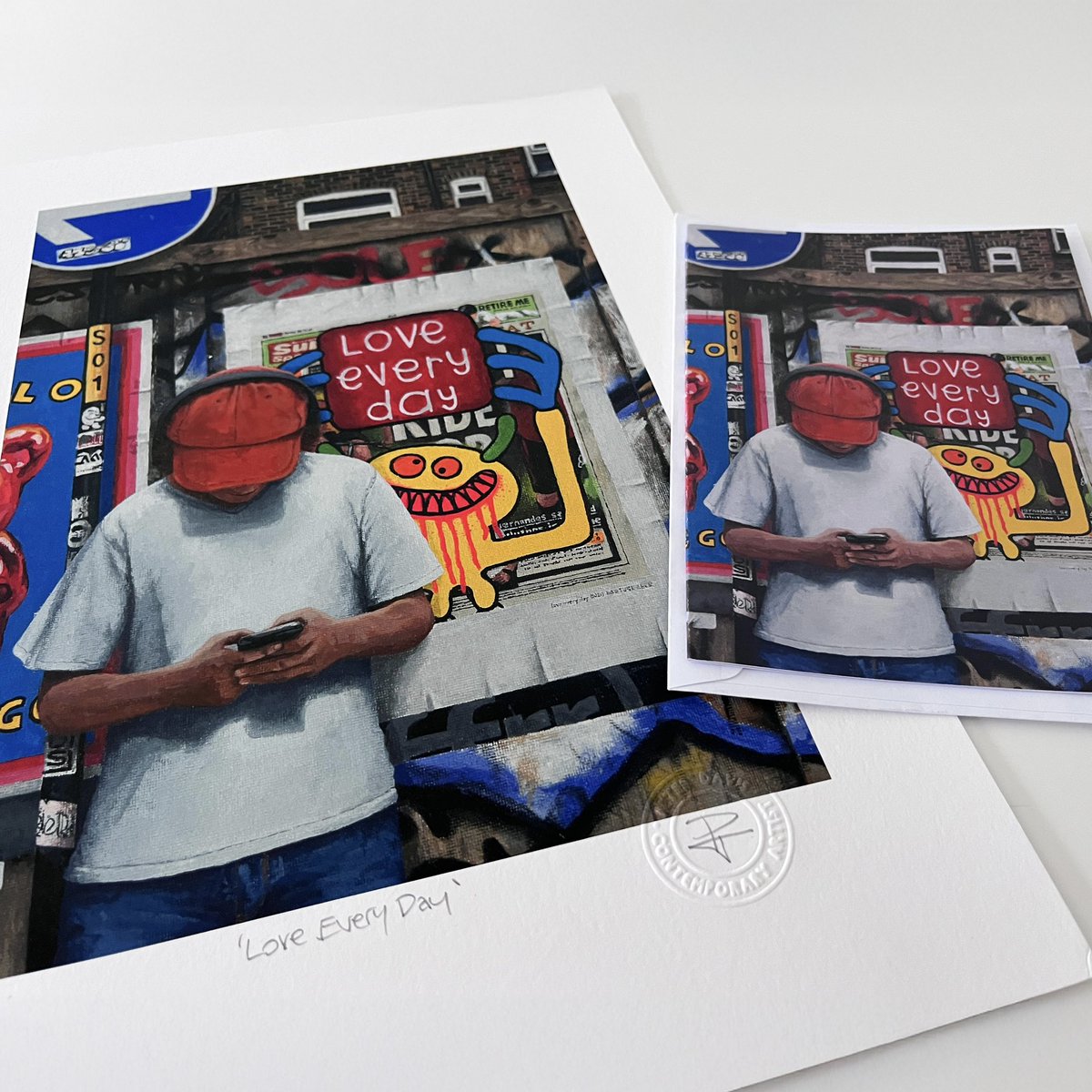 Introducing my Valentines gift bundle. ❤️❤️❤️

Get an A3 Limited Edition Giclee Print of my LOVE EVERY DAY painting, along with an A5 Greetings Card, for £80 with free UK P&amp;P. 

Please drop me a DM if you’d like to order one. 🎁