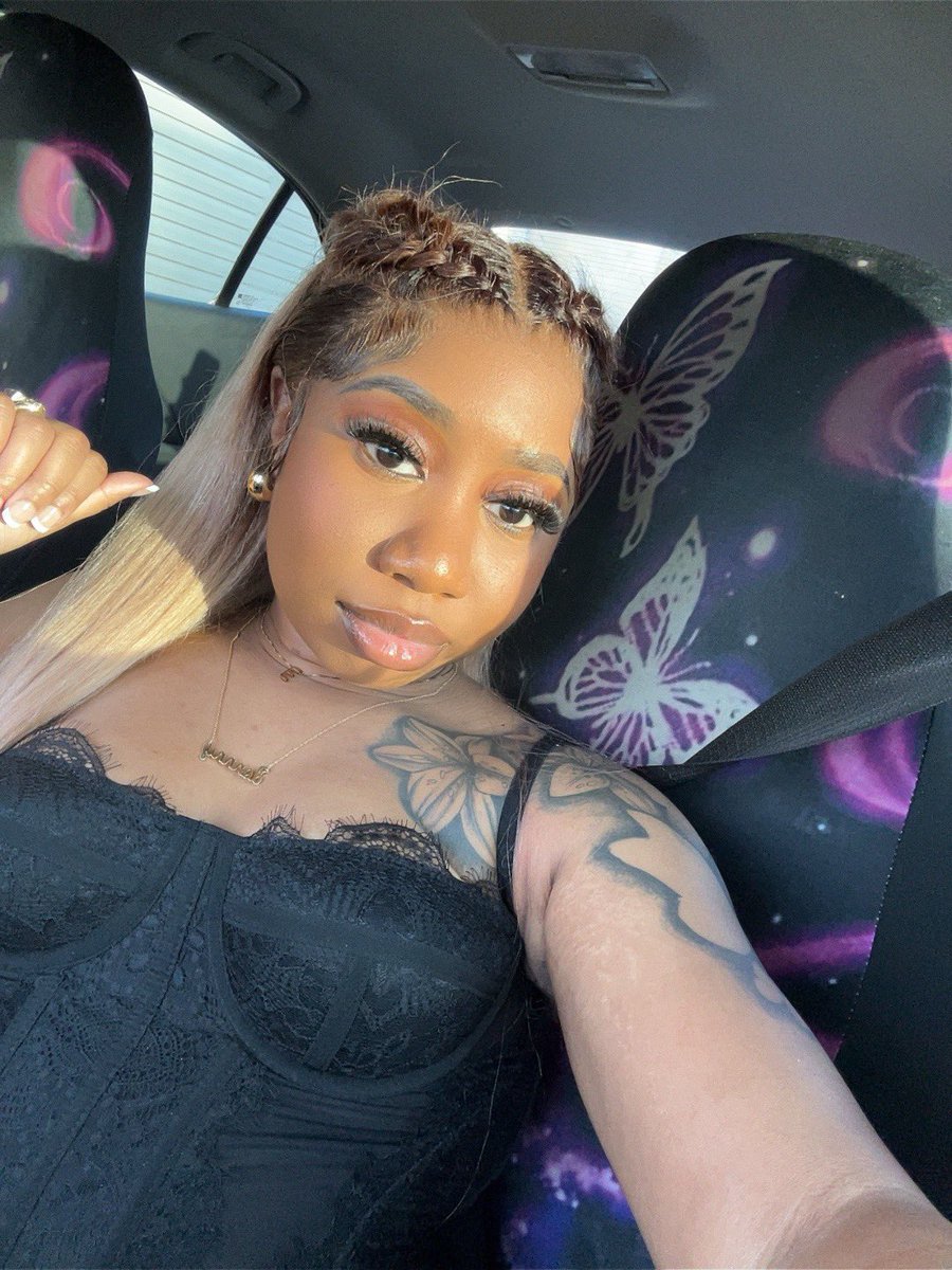 traeishaa's tweet photo. 🎀 https://t.co/oYGRHefRDj