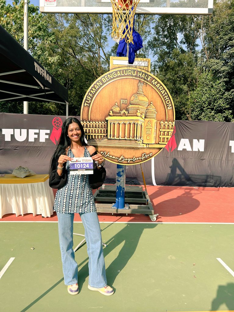 VBcodes's tweet image. Sunday turned SunYay!
Tuffman India 10k run! ✅️
Early morning views at the NICE toll gate, all totally worth it! ✨️
#Tuffman