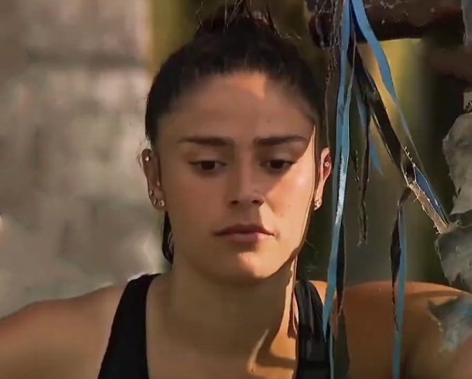 Survivorun başrolü Ayşe Yüksel'i nereye sakladıysanız bulup getirin. Bu güzelliği halktan saklamayın. 
 
AçıklamaYap AcunMedya