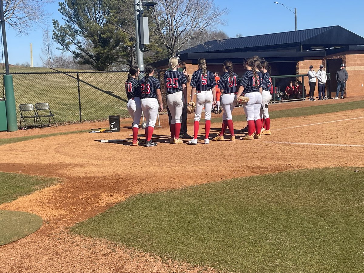 GaPower_27/28Hill (@gapower_hill) on Twitter photo What a great way to get back on the dirt and kick off our 2025 season 60+ degree weather, on a D1 field, and coached by some great coaches.
Thank you, Coach Hawkins, Coach Bryan Pack, and Coach Medders, for a great camp on Saturday at USC Upstate. <a href="/UpstateSoftball/">USC Upstate Softball</a> #spartanarmy What a great way to get back on the dirt and kick off our 2025 season 60+ degree weather, on a D1 field, and coached by some great coaches.
Thank you, Coach Hawkins, Coach Bryan Pack, and Coach Medders, for a great camp on Saturday at USC Upstate. <a href="/UpstateSoftball/">USC Upstate Softball</a> #spartanarmy