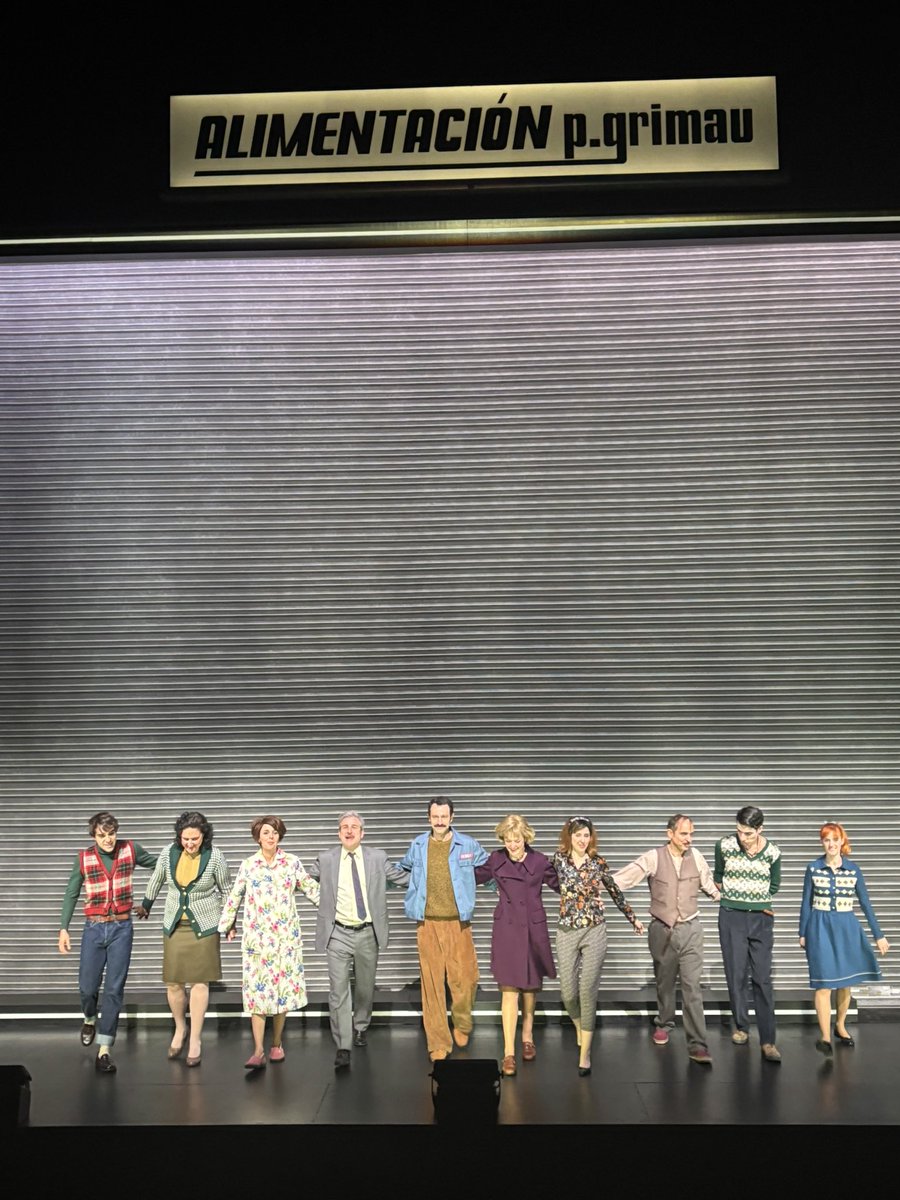 Un cop més, espectacular <a href="/albertauselle/">albert ausellé</a>, amb un paper protagonista a la Sala Gran del <a href="/teatrenacional/">TNC</a>, amb aquella veu que l’omple com ningú ✨ I en Prat i Coll també ho ha tornat a fer. Els clàssics catalans com ningú més els sap dur al teatre 🎭 Feu el favorT d’anar-la a veure.