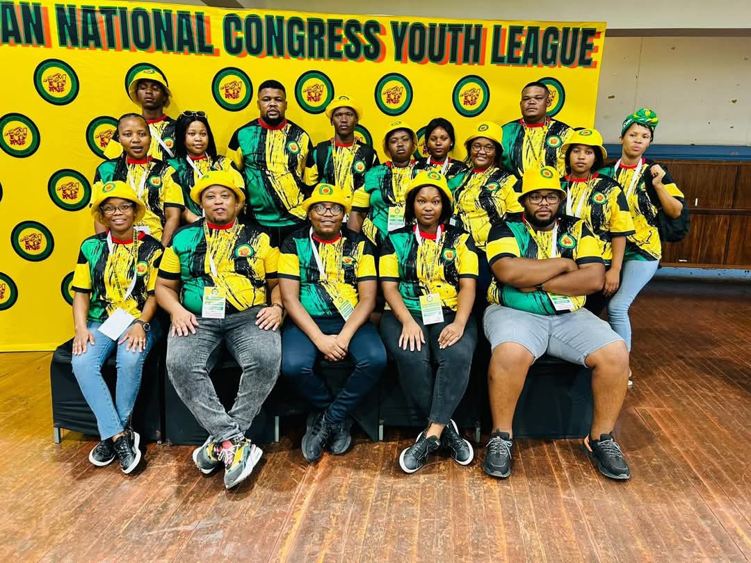 Amandla RSA Apparel tweet media