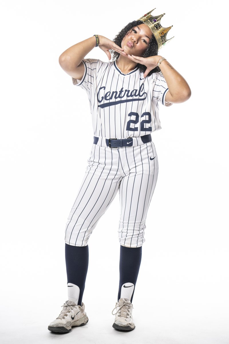 UCO Bronchos tweet media