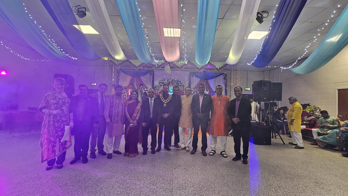 Cllr Ravi Venkatesh (@way2ravi) on Twitter photo It’s a blessing to be part of the Saraswathi Puja organized by the Swindon Puja Committee, alongside the Mayor of Swindon, <a href="/ImtiyazShaikh_/">Imtiyaz Shaikh</a> , and our hard working wonderful MPs for Swindon, <a href="/WStone4SN/">Will Stone MP</a> and <a href="/Heidi_Labour/">Heidi Alexander MP</a> , along with other esteemed dignitaries. A truly special It’s a blessing to be part of the Saraswathi Puja organized by the Swindon Puja Committee, alongside the Mayor of Swindon, <a href="/ImtiyazShaikh_/">Imtiyaz Shaikh</a> , and our hard working wonderful MPs for Swindon, <a href="/WStone4SN/">Will Stone MP</a> and <a href="/Heidi_Labour/">Heidi Alexander MP</a> , along with other esteemed dignitaries. A truly special