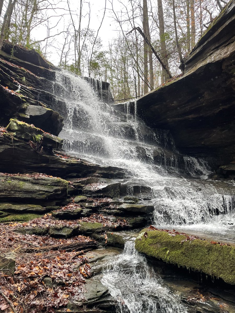 rufusftw's tweet photo. Got some hiking in to check out some falls and arches! https://t.co/OkRGpLsgZA