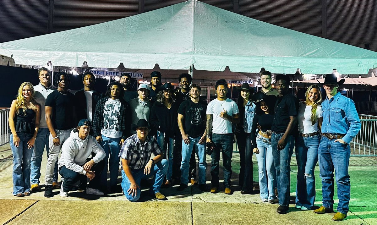 Jake Strong tweet media