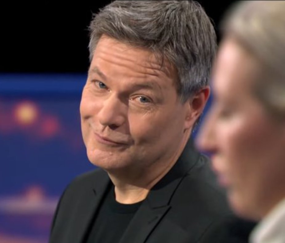 Dieses Grinsen ist so unangenehm, so verräterisch, so aufgelegt.
#Habeck