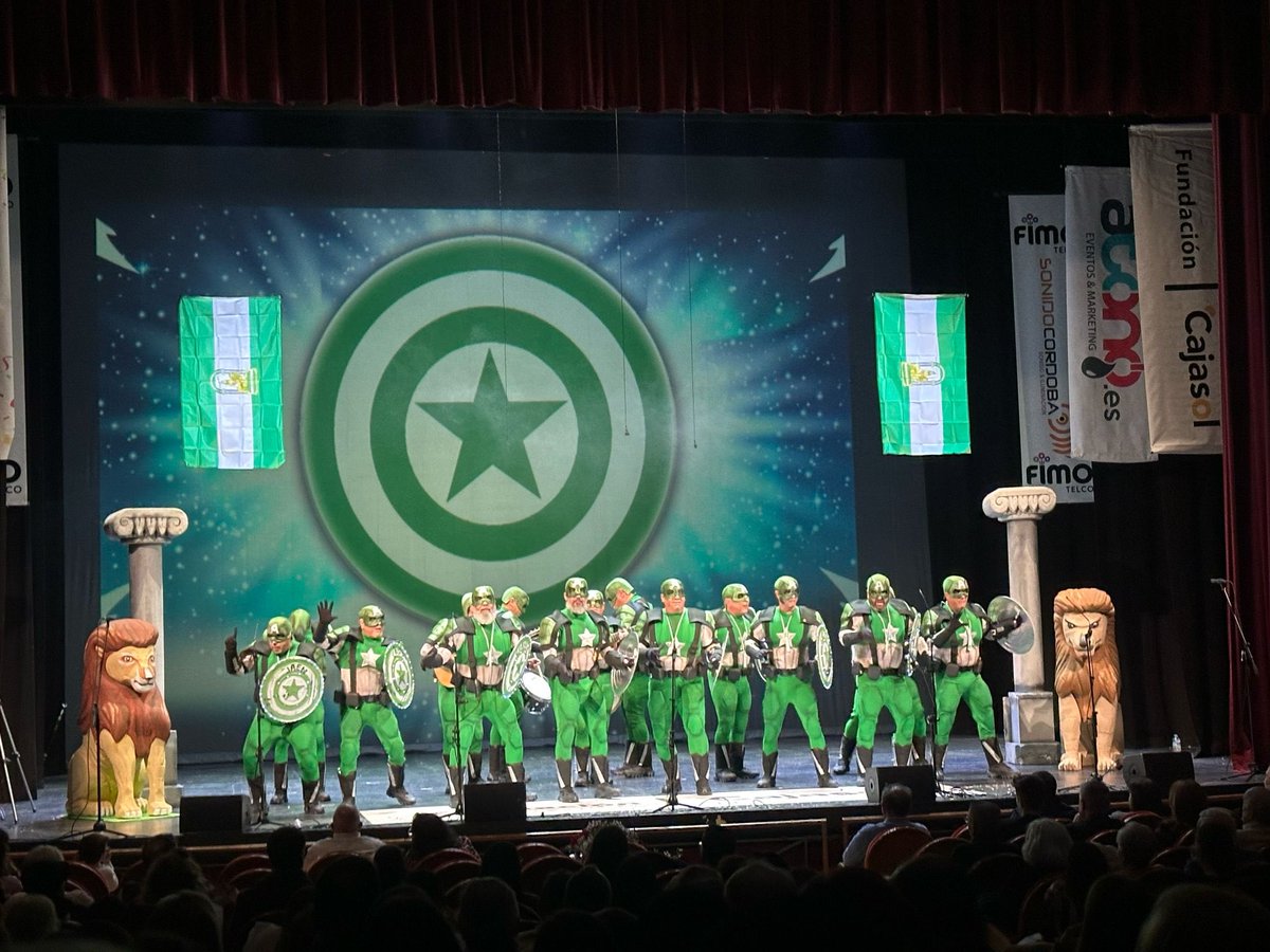 obepadul's tweet image. @AytoPadul  Granada y El padul x bandera. Com mi chirogota Capitan Andalucia en semifinales del carnaval de Cordoba