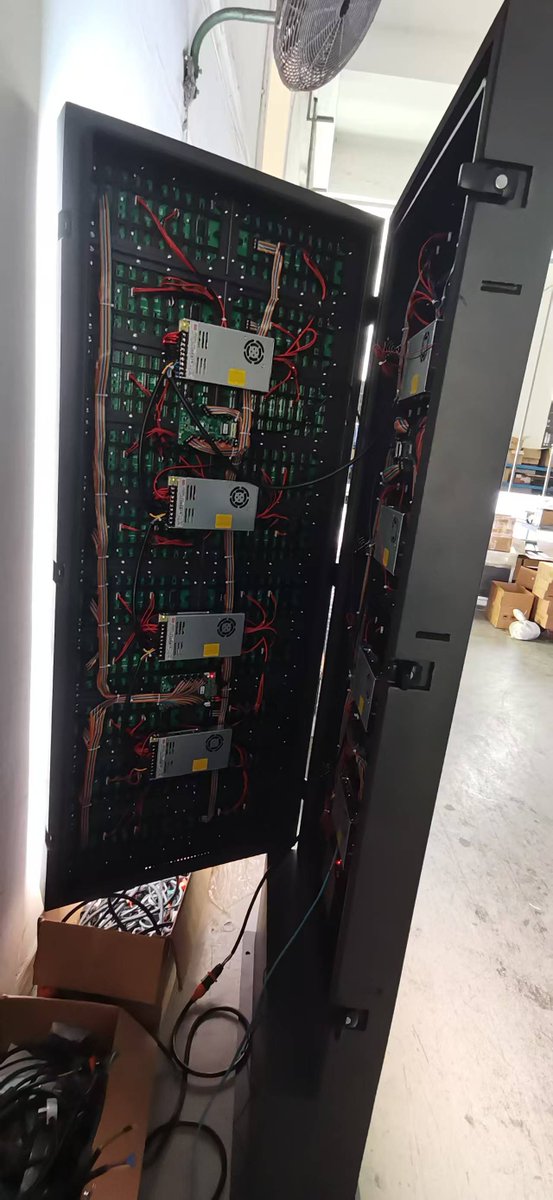 TracyHu16's tweet image. #P2.5 #outdoor #doublesides 640*1600mm for screen size #ledpanel
#Customizeddesign #ledvideowall #leddisplayscreen
Email: tracy@szscree.com
Call/WeChat/WhatsApp: 0086-18316843344 / 0086-13425244569