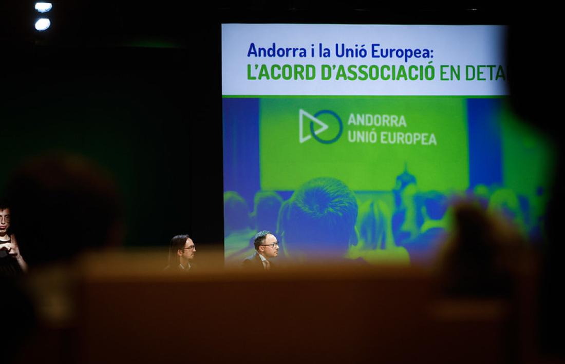 Bondia (@bondia) on Twitter photo Informació objectiva i clara? <a href="/andorraunioeu/">Andorra Unió Europea</a> <a href="/GovernAndorra/">Govern d'Andorra</a> <a href="/Monnet_ad/">monnet.ad</a> #Andorra #IA tinyurl.com/s9w6c3ma Informació objectiva i clara? <a href="/andorraunioeu/">Andorra Unió Europea</a> <a href="/GovernAndorra/">Govern d'Andorra</a> <a href="/Monnet_ad/">monnet.ad</a> #Andorra #IA tinyurl.com/s9w6c3ma