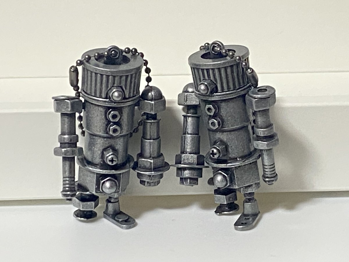 【レア・黒メタリック】米津玄師 2025 JUNK がらくたくんキーホルダー がらくたくんキーホルダー – KENSHI YONEZU ONLINE STORE