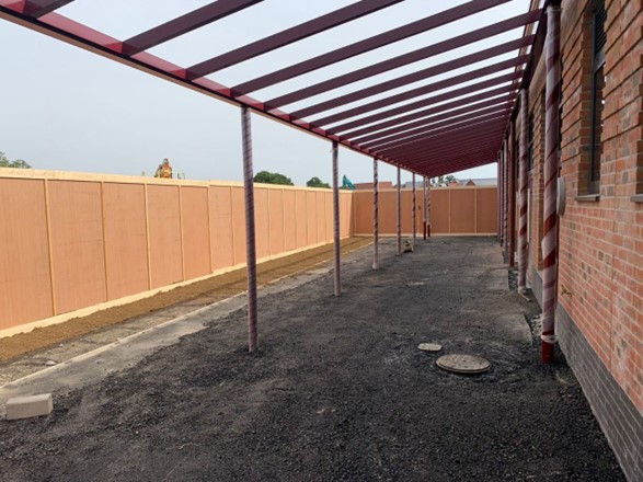 Perimeter_Sol's tweet image. Secure your construction site with Perimeter Solutions&apos; professional hoarding services. We offer tailored solutions that meet safety standards and ensure a secure perimeter. Get expert advice and timely, high-quality installation today! #ConstructionHoarding #SiteSecurity