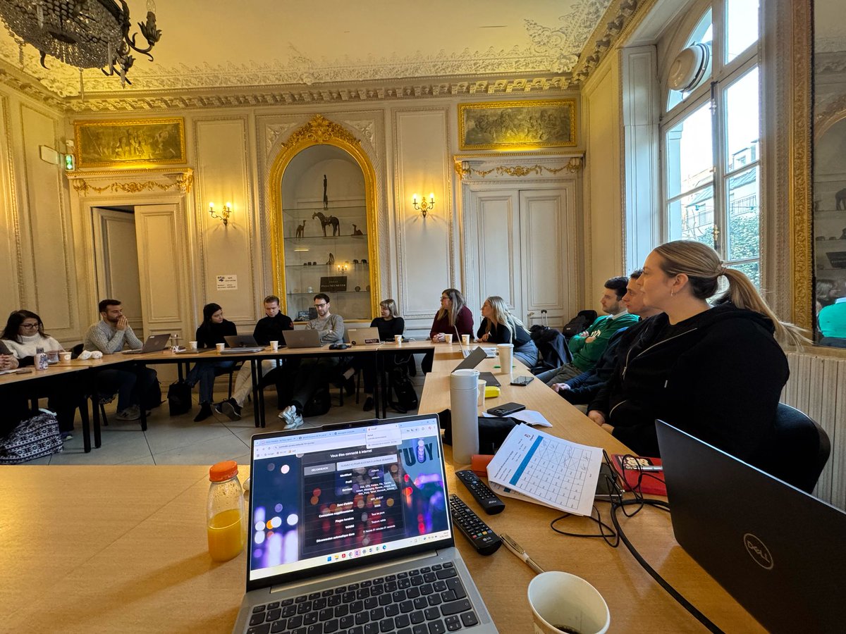 📍 Paris, 13-14 fév. 2025
Ravi d’accueillir, au nom de la FEC-FO, le comité d’UNI Jeunes ! Deux jours pour faire le bilan 2024 et tracer nos ambitions 2025 : précarité, logement, salaires…

RDV à Belfast (25-27 mars) pour porter nos revendications!

#UNIYouth <a href="/UNI_Europa/">UNI Europa</a> <a href="/FECFO/">Fédération des Employés et Cadres FO</a>