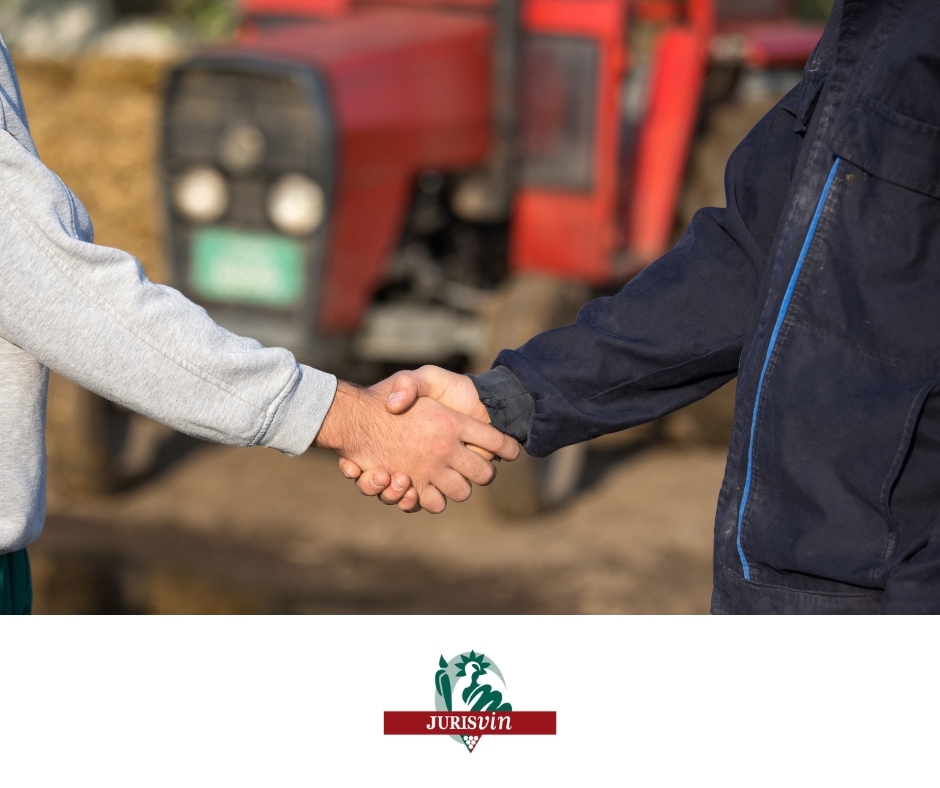 🚜 Le #preneur qui, par son travail ou ses investissements, apporte des améliorations au fonds loué a droit, à l'expiration du bail, à une indemnité due par le #bailleur, ET CE, quelle que soit la cause qui a mis fin au bail.
legifrance.gouv.fr/codes/id/LEGIS…