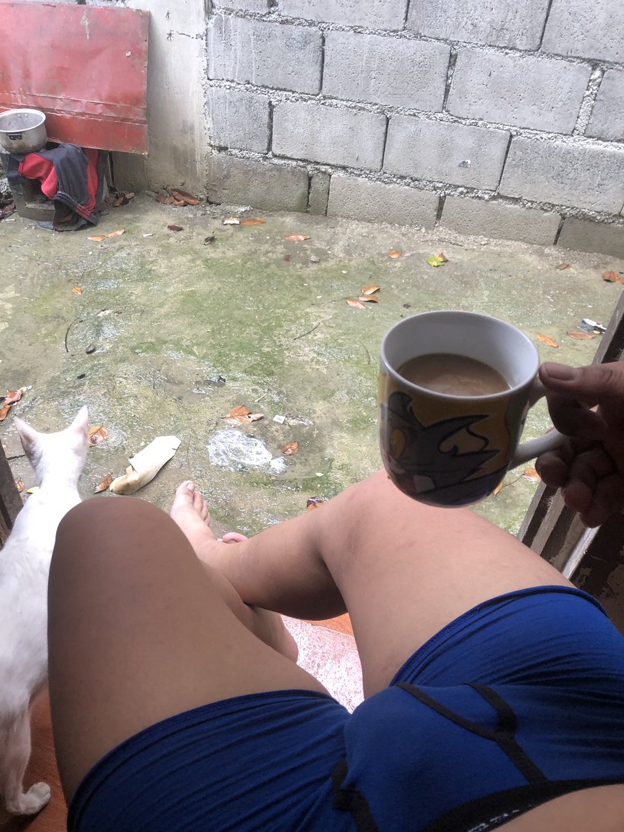 JayHire4's tweet photo. Sarap mag kape pag na ulan 🥰 https://t.co/6UFDbO0sin
