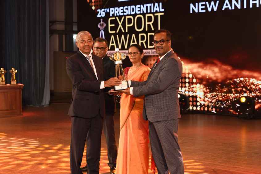 lbnbusinessnews's tweet photo. New Anthoney's Group emerged Best Exporter in Processed Food Category at Presidential Export Awards
https://t.co/BFdR2xtvxc
#NewAnthoneysGroup #BestExporter #PresidentialExportAwards https://t.co/6MYbA09wuk