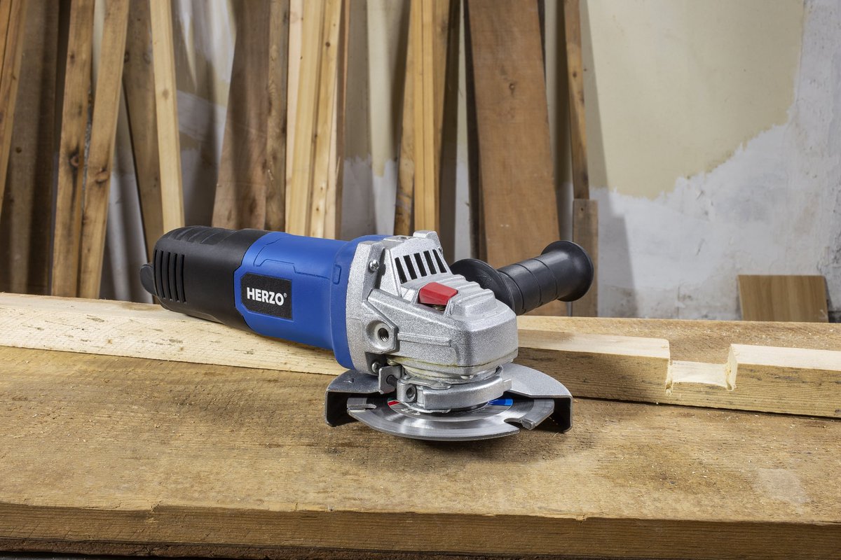 HerzoTools's tweet photo. ⚡ 260ft-lbs torque impact wrenches | 12-speed tile vibrators | Cordless precision grinders
💡 Why pros love us?
✅ 4.8/5 avg. ratings (Amazon verified) ✅ 2-year warranty ✅ Prime-ready tools
👉 Gear up smarter →https://t.co/cbD7Vs4Peu
#ToolUpgrade #ProGradeDIY #HERZOTool https://t.co/zrXpG5oJyW