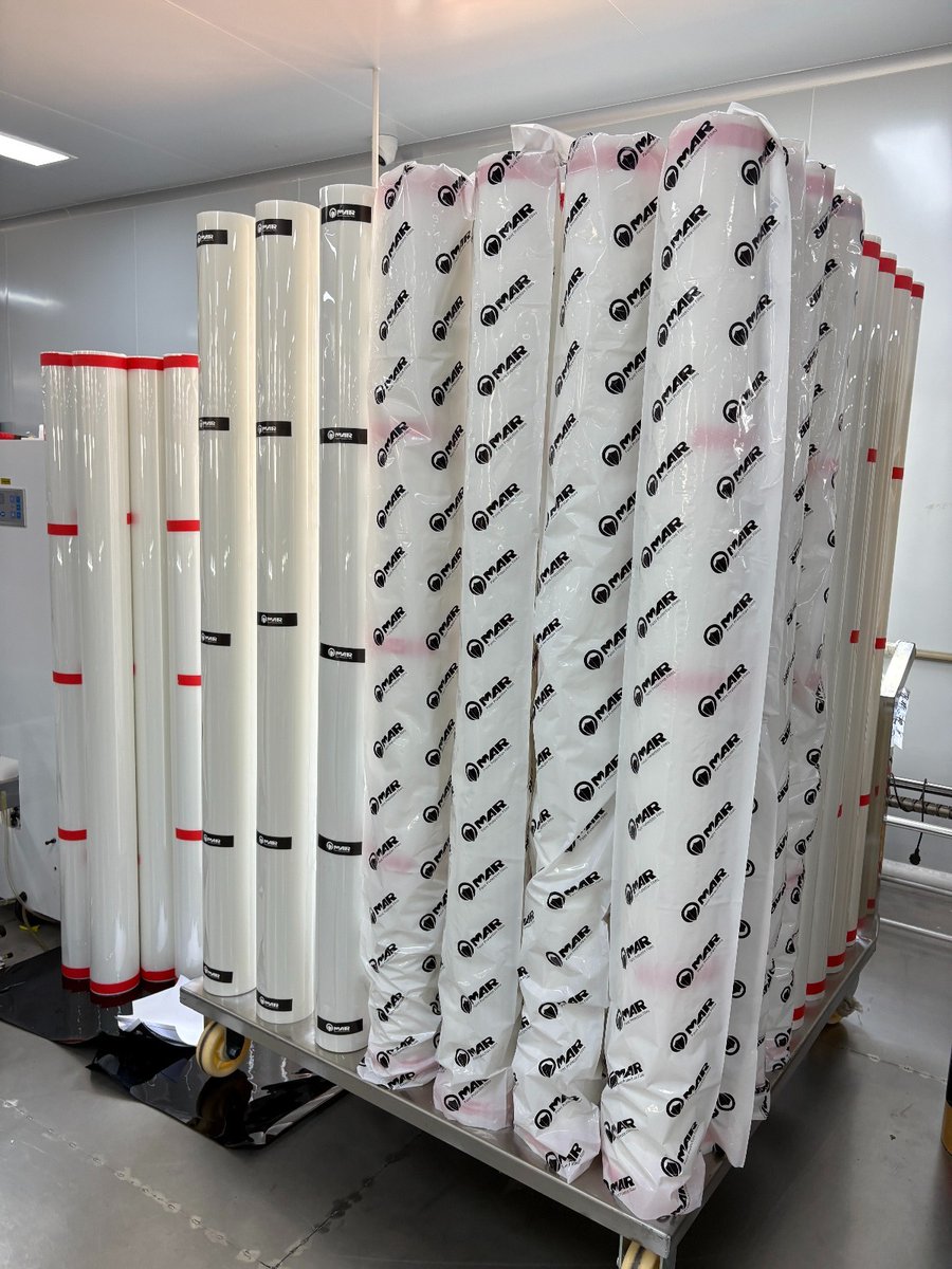 newroyalvariasi's tweet photo. Mengingat penggunaan lapisan atas OMAR Paint Protections Film yang diaplikasikan dalam bentuk cair,cat pabrik Anda akan ditingkatkan menjadi hasil akhir yang sangat halus dan mengkilap (atau matte jika memilih DYNOmatte PPF kami).Tingkat kejernihan tinggi yang ditawarkan OMAR PPF https://t.co/PQPQ3mwmpH