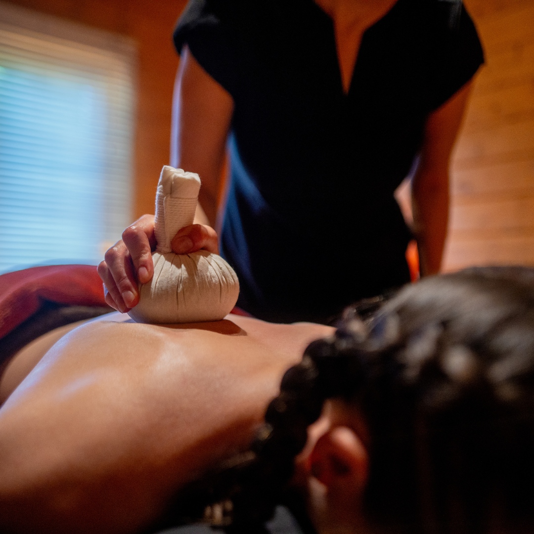 LCH_Hotel's tweet photo. Happy Random Acts of Kindness Day! 🤗

Why not treat yourself, or someone you care about, to a day of pure relaxation 🙌

Book your spa day today and make kindness a little more relaxing: https://t.co/SWb1SuouqX

#RandomActsofKindnessDay https://t.co/ShVDAOed1b