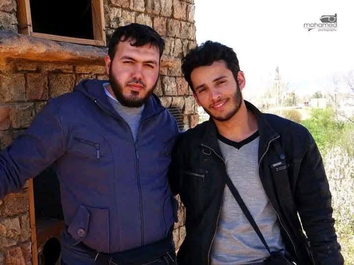 رحم الله اعلاميين مدينة دوما رغم تجاهل تكريم من قدم وضحى منهم في سبيل ايصال صوت الحقيقة للعالم الا انهم خالدون في قلوب ثوار 2011 
منطمة بنفسج
وزارة الاعلام 
القائمين على الدعوات