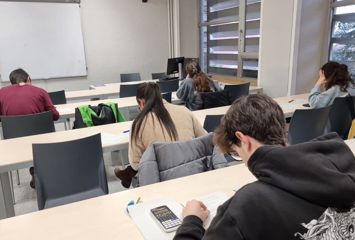 UPC Manresa (@upcmanresa) on Twitter photo 🔬 La <a href="/upcmanresa/">UPC Manresa</a> ha acollit la fase local de la XXXVIII Olimpíada de Química de Catalunya, on els millors estudiants de química han posat a prova els seus coneixements.
🔗 Descobreix com ha anat 👉 epsem.upc.edu/ca/noticies/el…
#Química #OlimpíadaQuímica #Talent #UPCManresa 🔬 La <a href="/upcmanresa/">UPC Manresa</a> ha acollit la fase local de la XXXVIII Olimpíada de Química de Catalunya, on els millors estudiants de química han posat a prova els seus coneixements.
🔗 Descobreix com ha anat 👉 epsem.upc.edu/ca/noticies/el…
#Química #OlimpíadaQuímica #Talent #UPCManresa