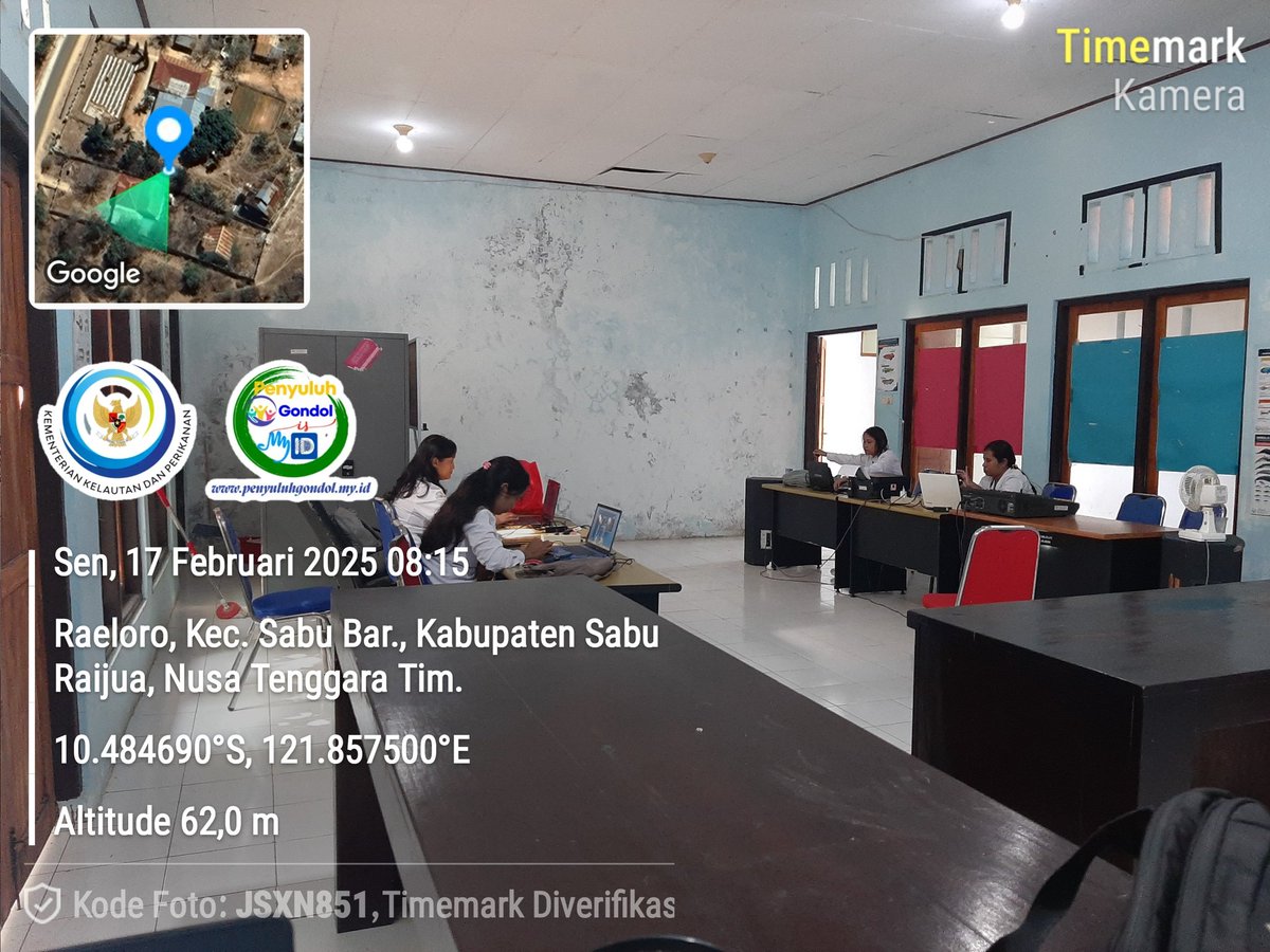 NalleRegi's tweet photo. Senin (17/2/2025), Regi N. Nalle, S.Pi Luhkan Kab. Sabu Raijua-NTT, Mengikuti apel pagi lingkup kantor BBRBLPP Gondol via zoom di Pos Penyuluh Perikanan.
#GiatLuhkanSatminkalGONDOL 
#SabuRaijua
#LuhLapor
@bppsdm_gondol 
@bppsdm_puslatkp https://t.co/KsrFjE494E