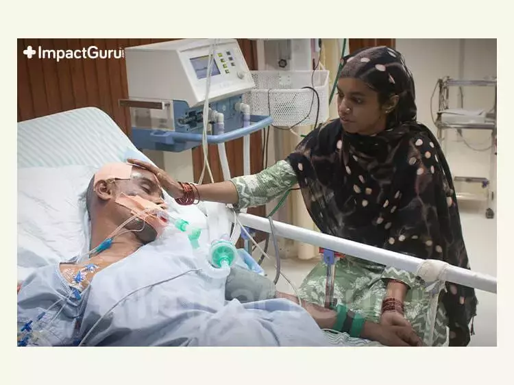 klaus49806's tweet photo. #Chhaava📷 #SK23 #BodolandModelOfPeace #Madharas Save Peyar from claws of Pain and Misery!Peyar is suffering from a brain injury after a Road accident leaving him paralyzed! His family has spent every penny to save him!Please Help save this Father!  https://t.co/i2I3JLxPmY https://t.co/omnUYC9AJN