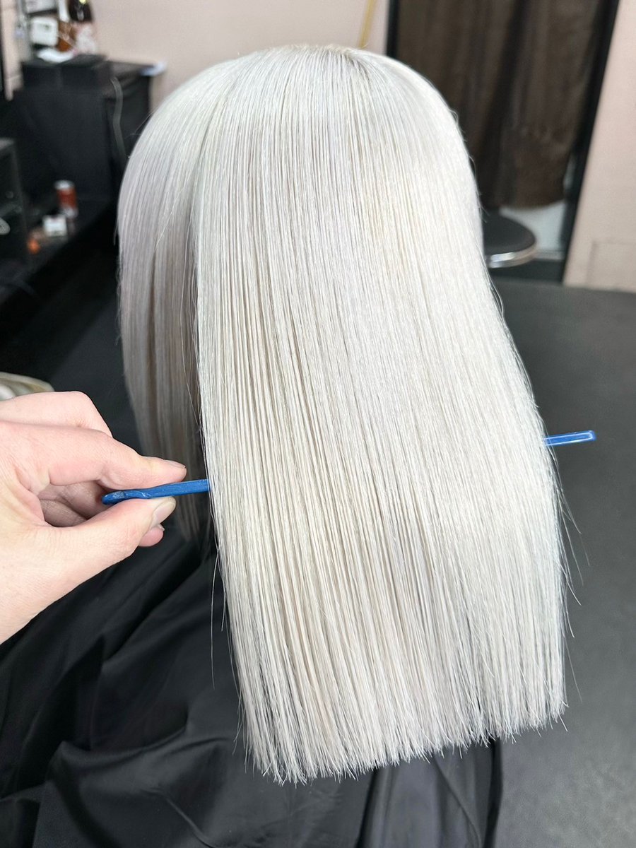 parupunte_2006's tweet photo. 【MOSHASU】TOKYO
🤍White Hair Color🤍
〒155-0031
東京都世田谷区北沢2-35-15
下北沢マンション1B
SHOP @MoshasuT
Stylist @mksk_417
#moshasu #haircolor https://t.co/AHef8D08Iq