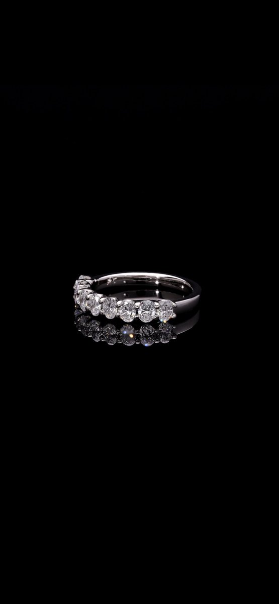 STONZDIAMONDS's tweet photo. Endless sparkle, timeless elegance ✨

An Oval Diamond Eternity Ring is the perfect symbol of forever-graceful, radiant, and endlessly beautiful 💍 

Contact us today to craft the perfect Wedding Band 💎

📞082 534 5847
📩metal@stonz.diamonds
📩rocks@stonz.diamonds

#stonzdiamonds #bespokejewellery #customjewellery #stonzdiamonds #weddingbands #weddingband #wedding #ring #customjewelry #customjewellery #customjewellerydesign #eternityring #eternityrings #diamondring #diamondrings #diamonds #diamond #diamondjewelry #diamondjewellery #ovaldiamond #ovaldiamondring #whitegold #whitegoldring #whitegoldrings #platinumring #platinumrings