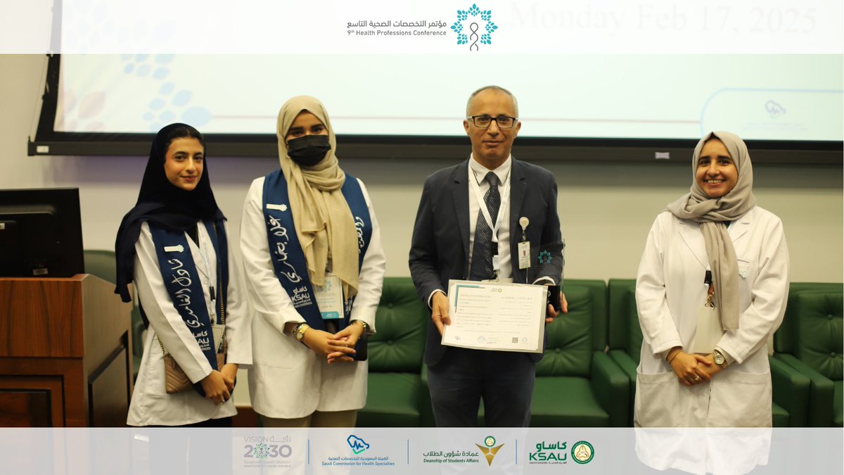 Ksauh_Jedevents's tweet image. قدّم الدكتور إسماعيل الفسفوس محاضرة بعنوان مقدمة في البحث العلمي: خارطة طريق لطلاب الطب، حيث استعرض فيها أساسيات البحث الطبي، وأهمية المنهجية العلمية في تطوير المعرفة الطبية، وسبل مشاركة الطلاب في الأبحاث الأكاديمية.

البرنامج العلمي | كلية العلوم والمهن الصحية…