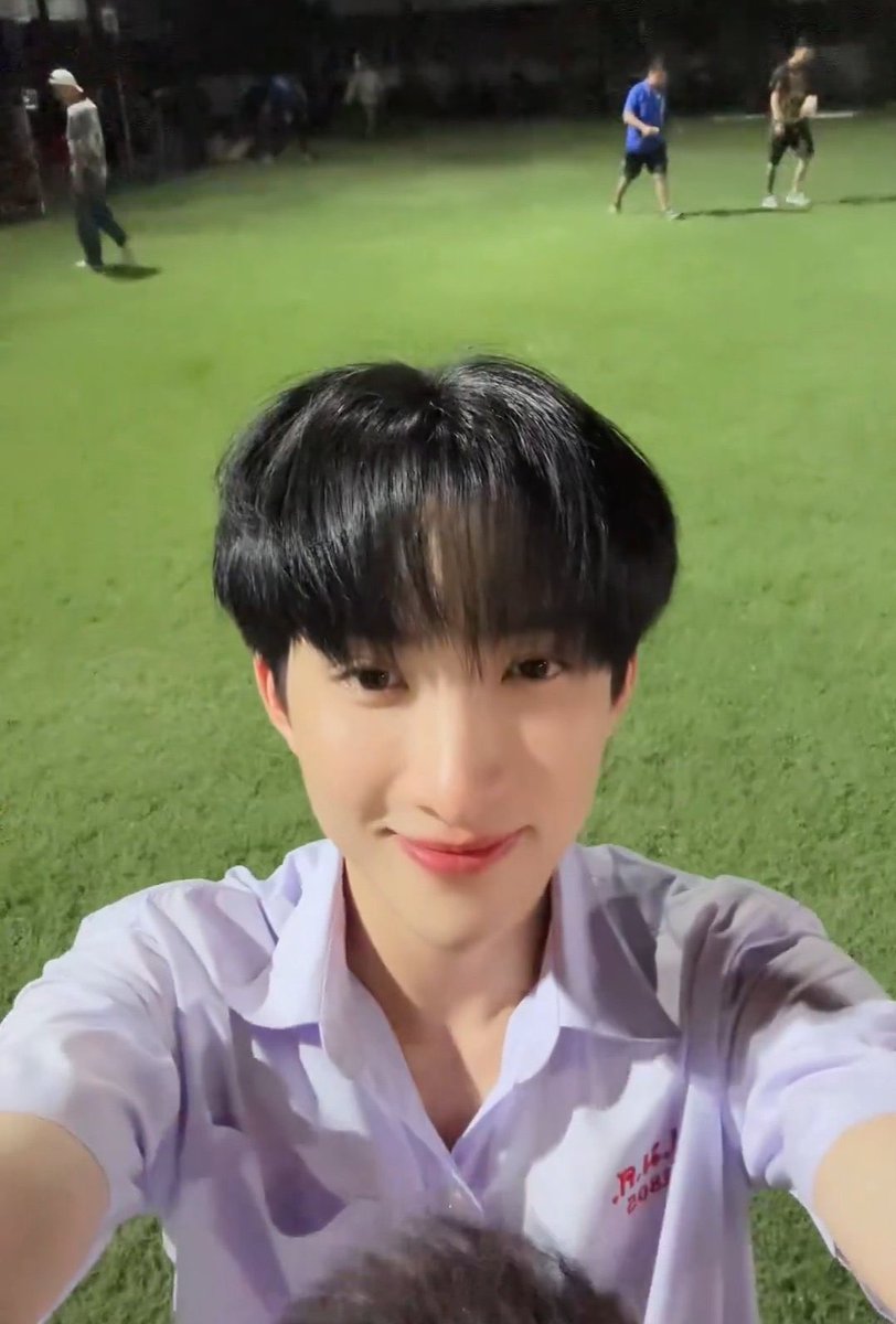 เค้าคือคนเดียวกันใช่ป่ะแม่ แน่ใจนะแม่
#TheBoyNextWorldEP7 
TBNW EPISODE SEVEN
#Noeulnuttarat