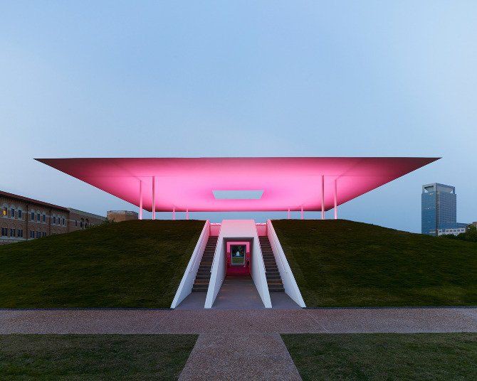4AAAAart's tweet image. Twilight Epiphany Skyspace by James Turrell 

Source: Pinterest